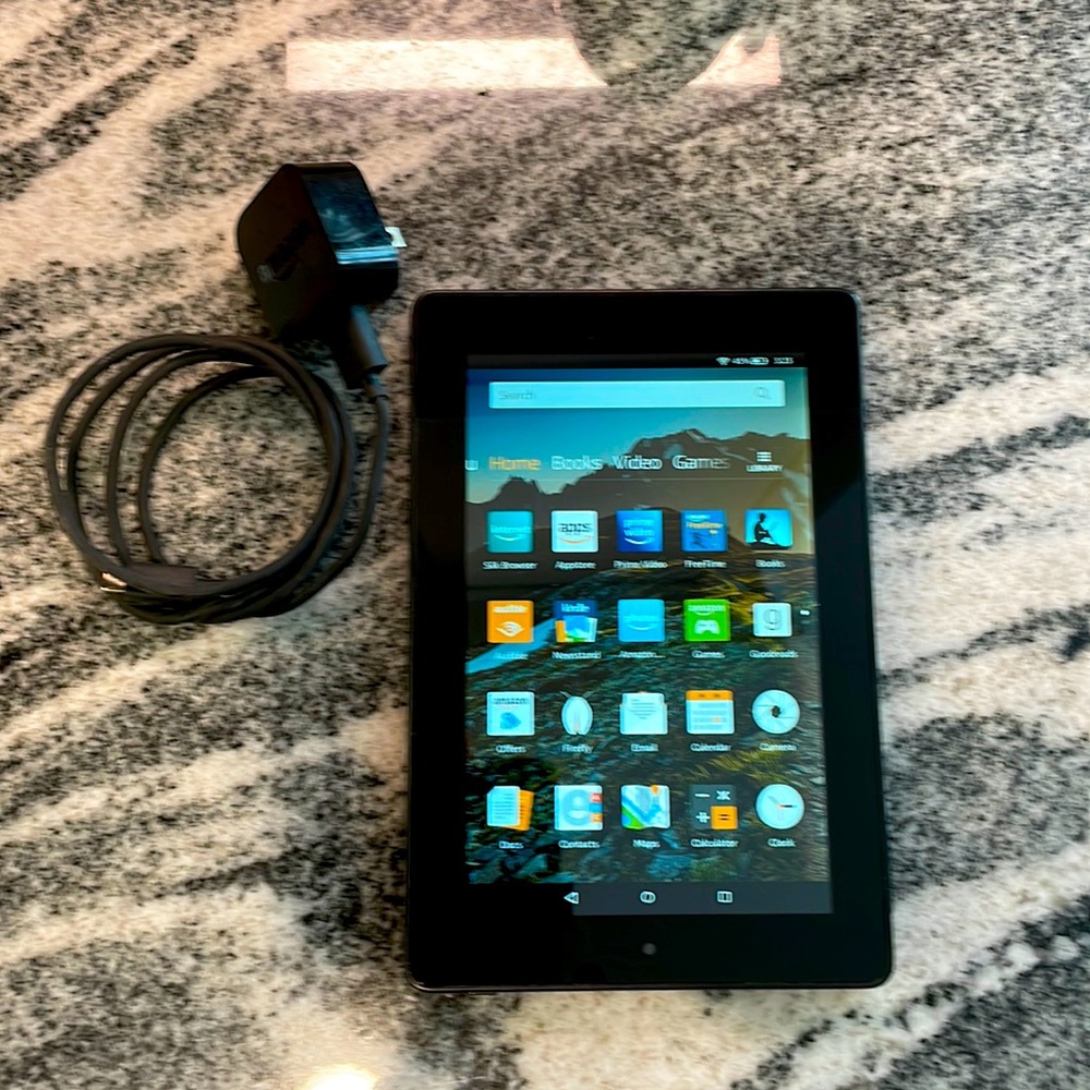 Amazon Kindle Paperwhite (8 GB)